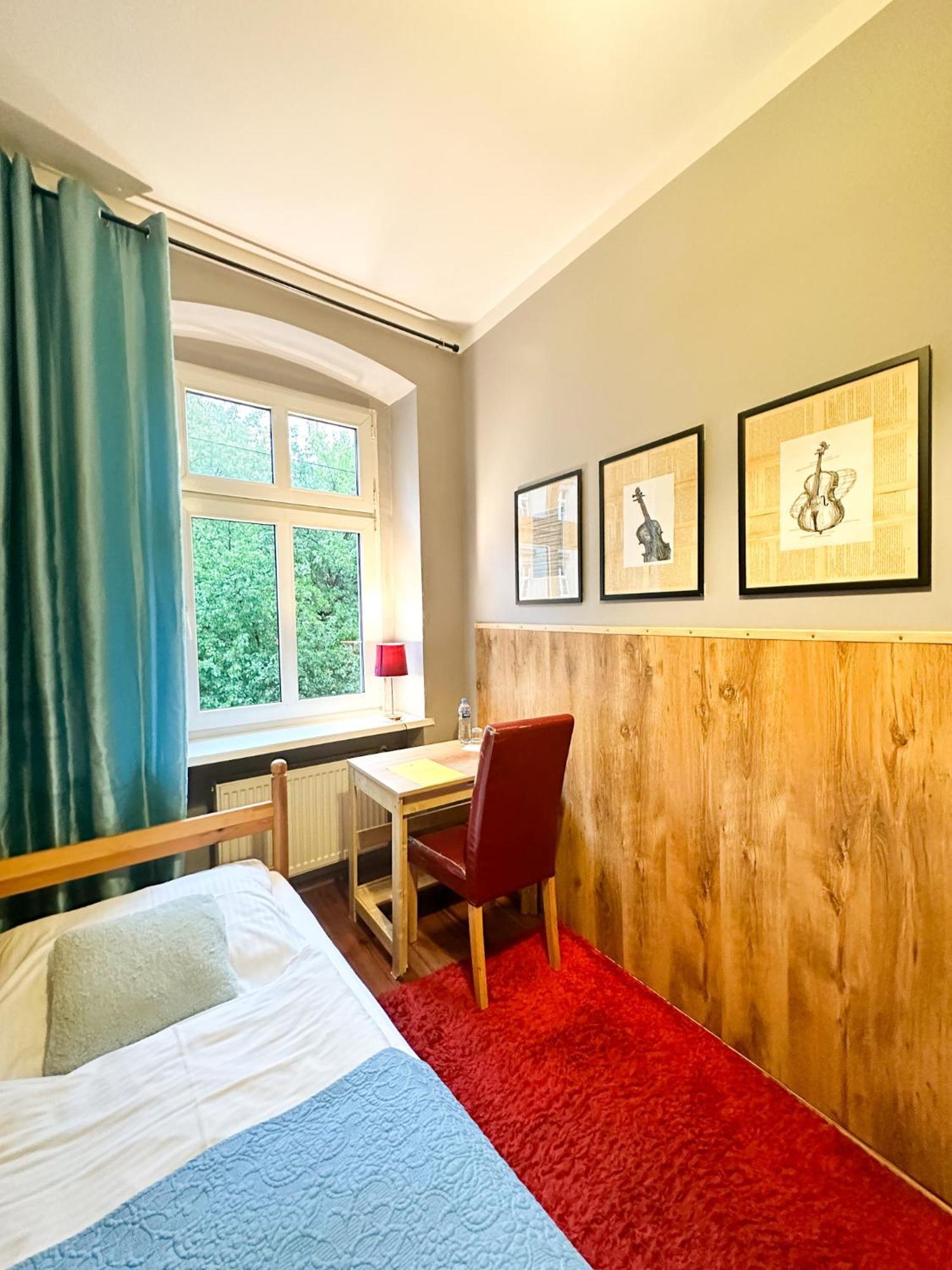 פוזנן Explorer B&B Old Town Rooms & Apartment #Don'T Be A Tourist, Be An Explorer! מראה חיצוני תמונה
