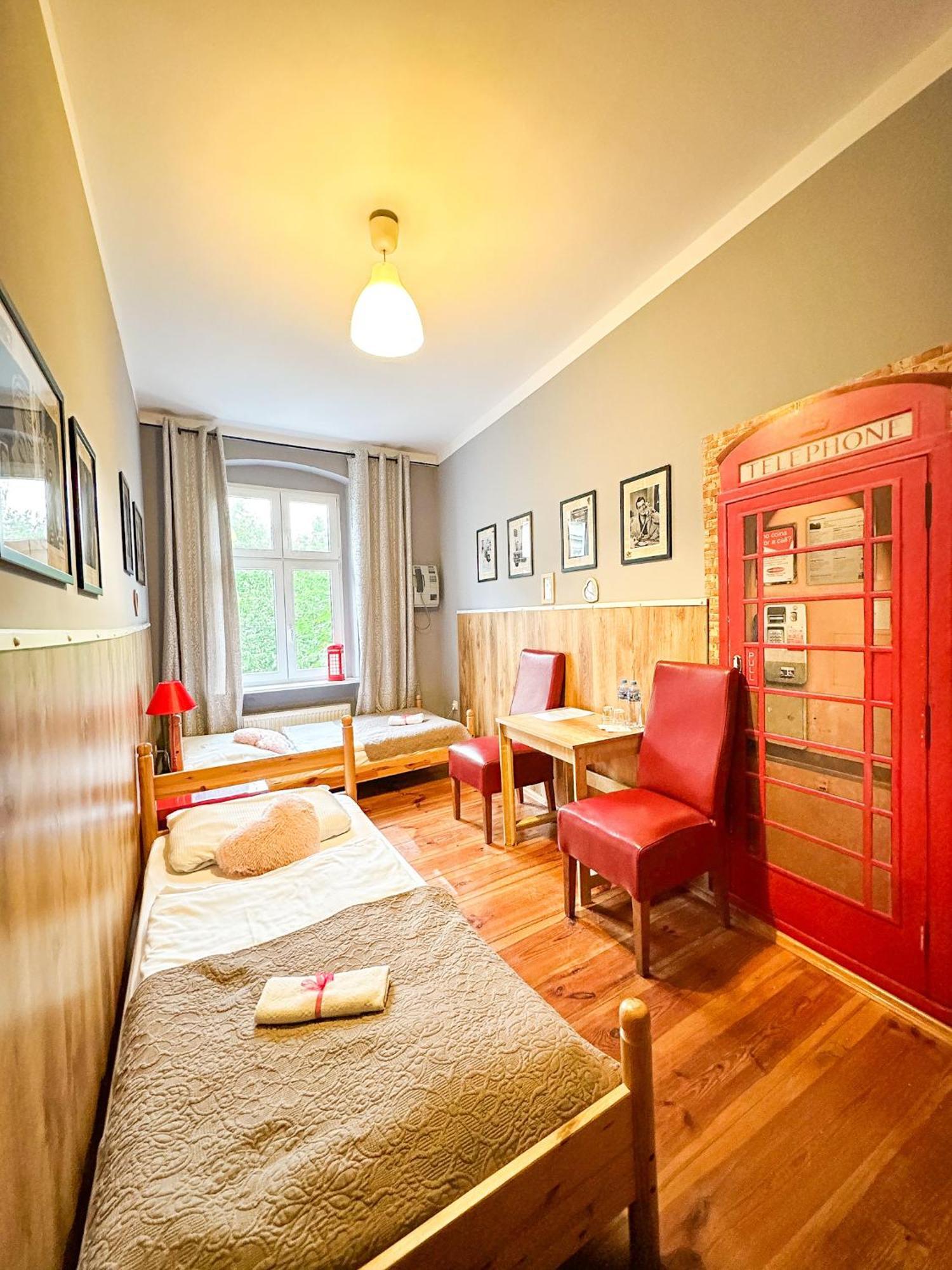 פוזנן Explorer B&B Old Town Rooms & Apartment #Don'T Be A Tourist, Be An Explorer! מראה חיצוני תמונה