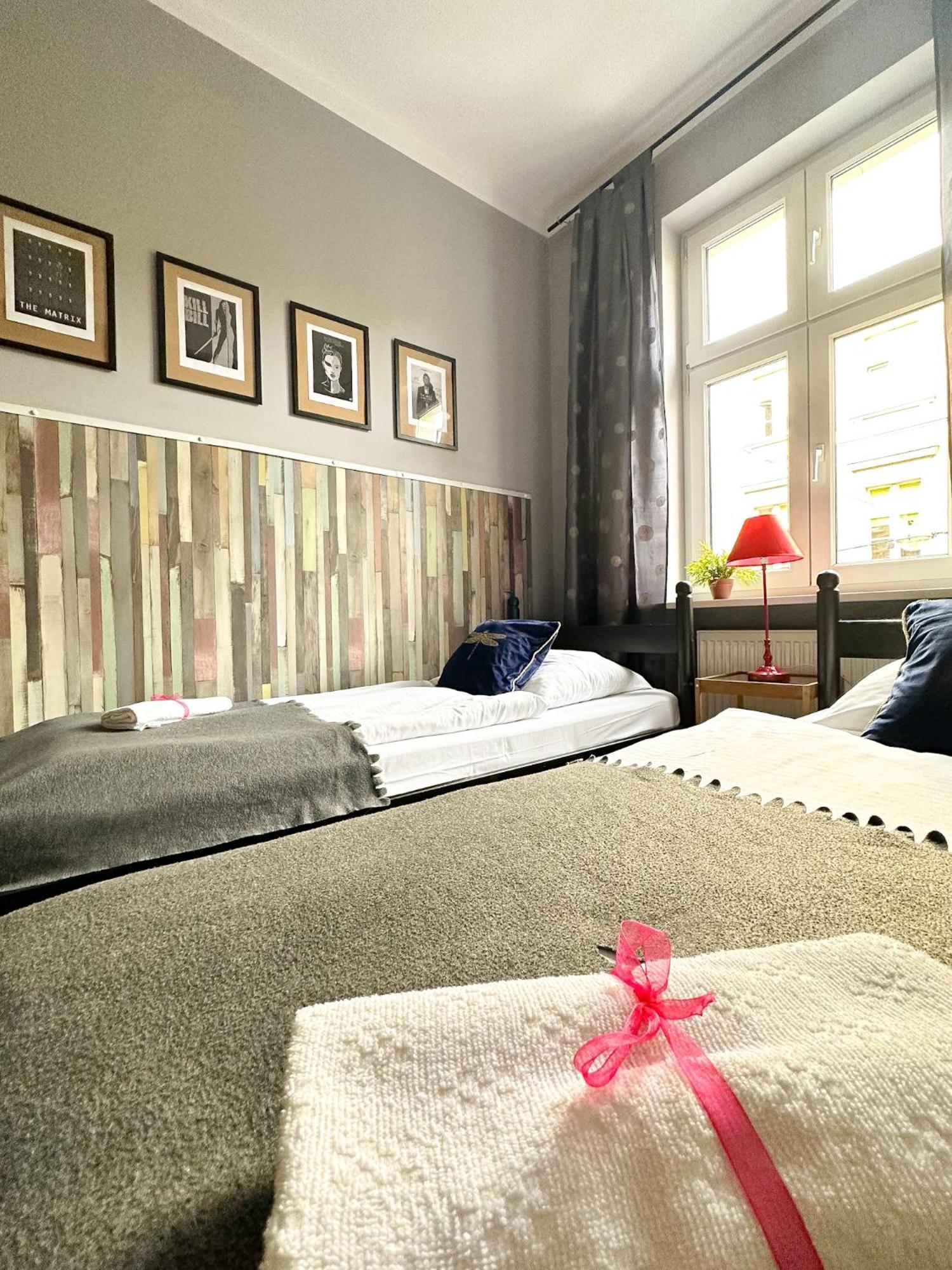 פוזנן Explorer B&B Old Town Rooms & Apartment #Don'T Be A Tourist, Be An Explorer! מראה חיצוני תמונה