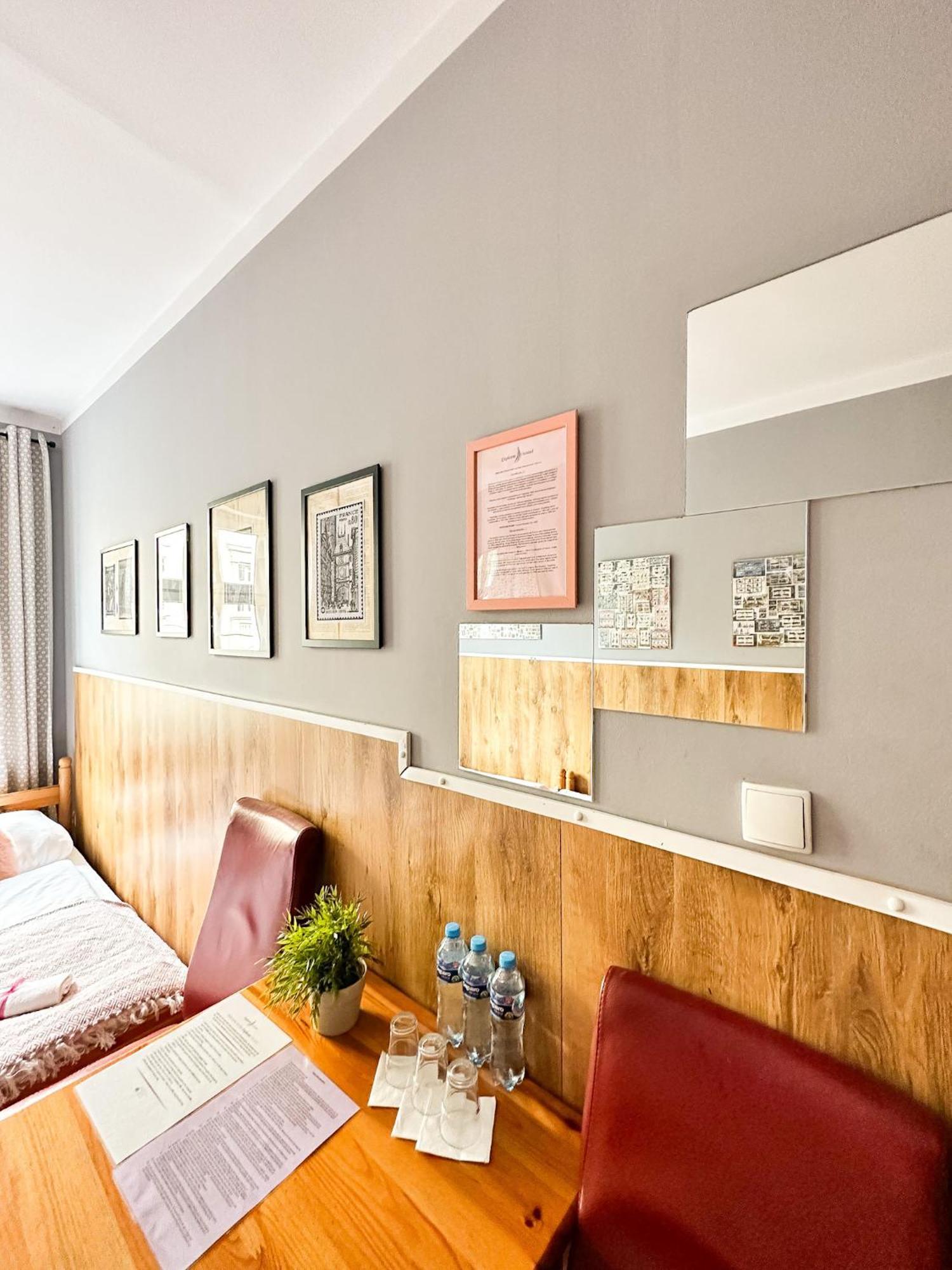 פוזנן Explorer B&B Old Town Rooms & Apartment #Don'T Be A Tourist, Be An Explorer! מראה חיצוני תמונה