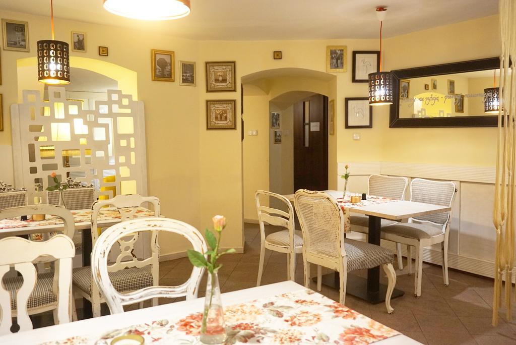 פוזנן Explorer B&B Old Town Rooms & Apartment #Don'T Be A Tourist, Be An Explorer! מראה חיצוני תמונה