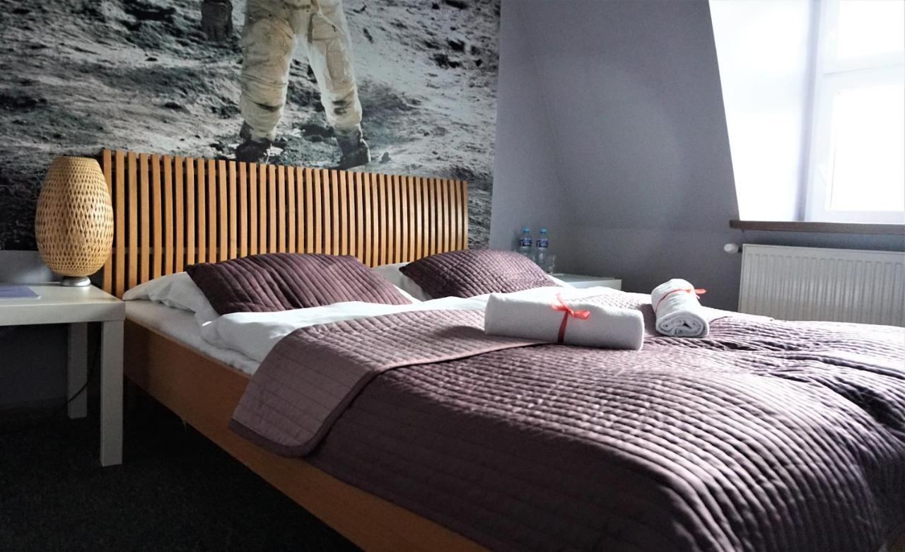 פוזנן Explorer B&B Old Town Rooms & Apartment #Don'T Be A Tourist, Be An Explorer! מראה חיצוני תמונה