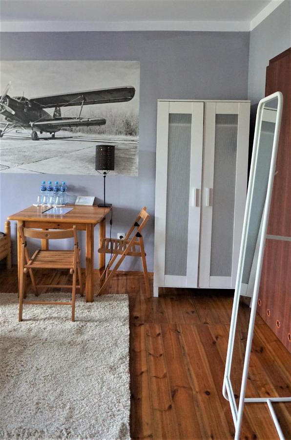 פוזנן Explorer B&B Old Town Rooms & Apartment #Don'T Be A Tourist, Be An Explorer! מראה חיצוני תמונה