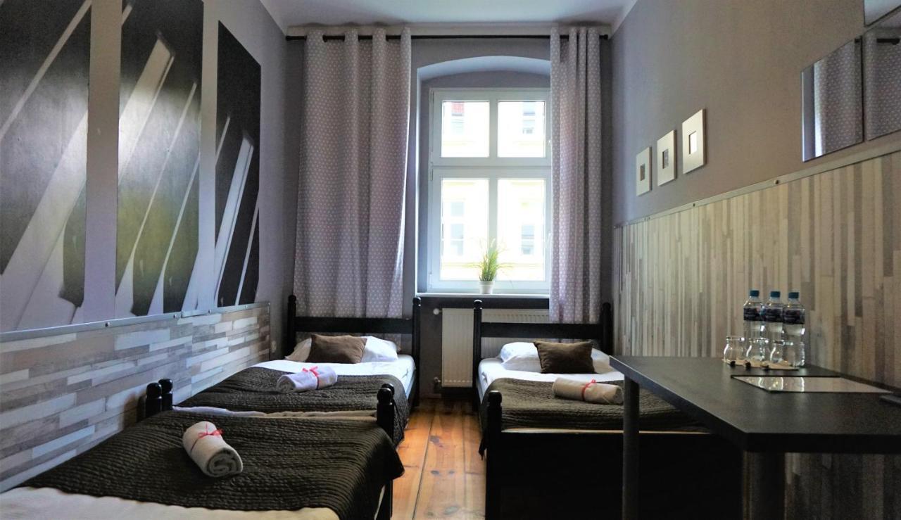 פוזנן Explorer B&B Old Town Rooms & Apartment #Don'T Be A Tourist, Be An Explorer! מראה חיצוני תמונה